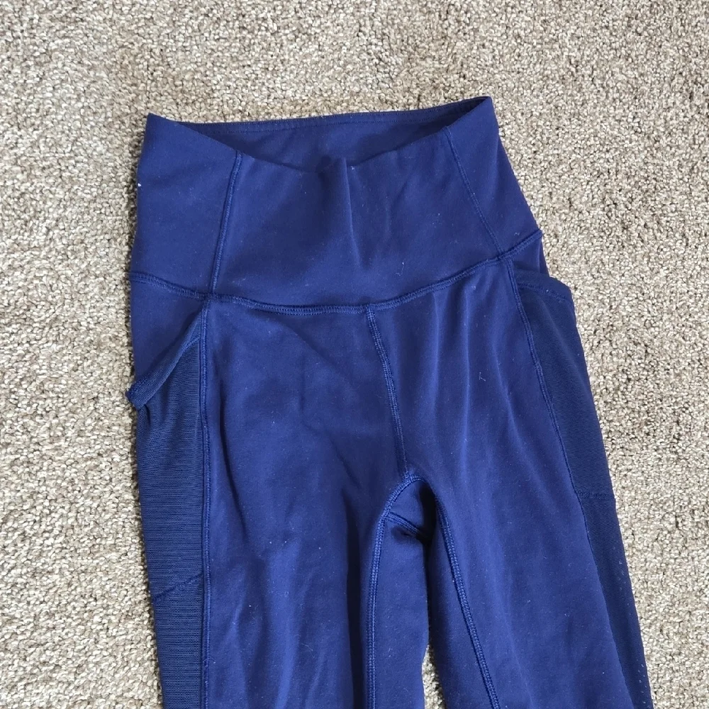 Lululemon Navy Blue High-Waisted Leggings
